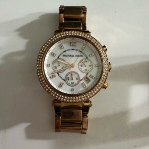 Michael Kors 5491 Women's Gold Crystal-Accent Bracelet Watch
